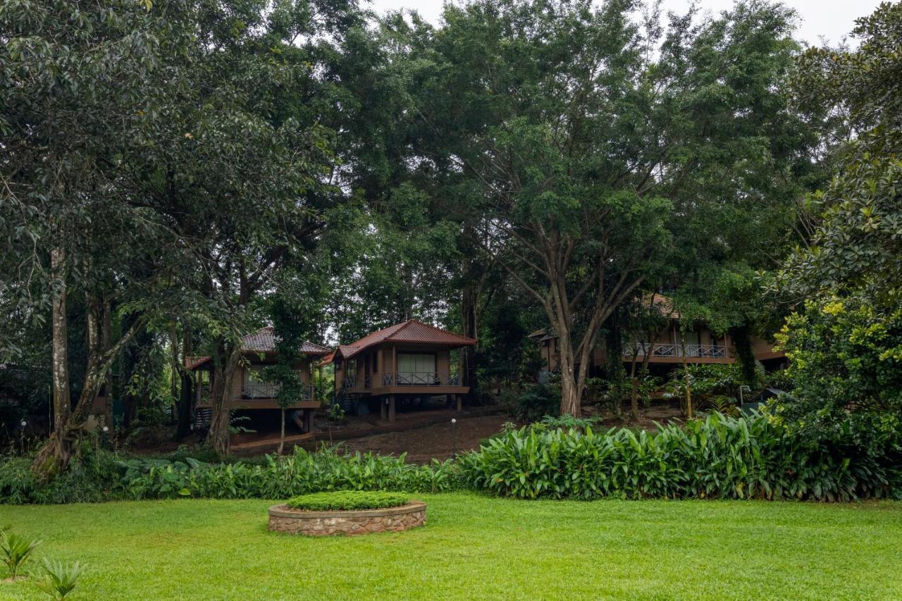 Sterling Vythiri Wayanad Hotel Exterior foto